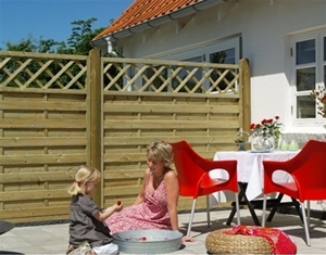 Plus Bergen hegn med espalier i trykimprægneret 180 x 120 cm 3002-1